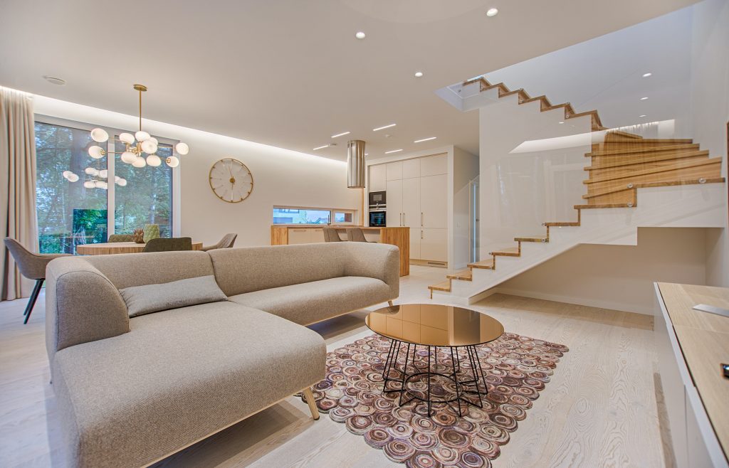 Quel type de plafonnier choisir pour un salon moderne ?