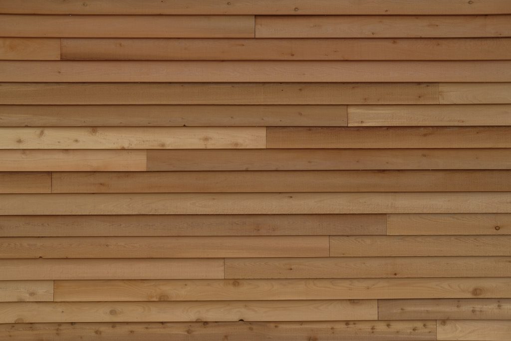Les styles variés de panneaux muraux en bois pour sublimer votre intérieur